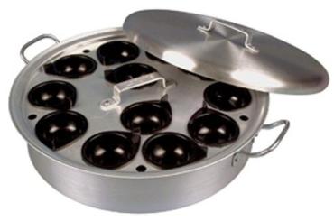 Aluminium 12 Egg Poacher & Lid - L0471