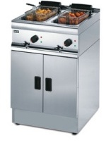 Lincat Silverlink 600 J12 Twin Tank Electric Fryer - Free Next Day Delivery!