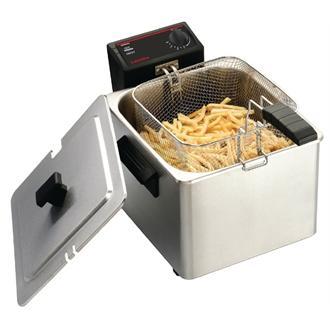 Caterlite Light Duty Single Tank Single Basket Countertop Electric Fryer 3kW - CD274