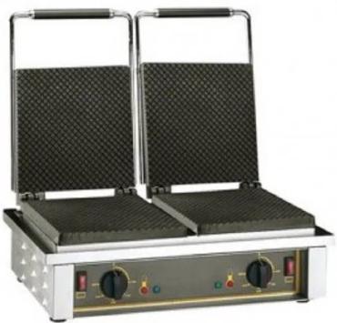 Roller Grill GED40 Double Ice Cream Waffle Iron - Cris Cross Pattern