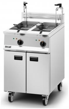 Lincat Opus 800 OE8113/OP2 Twin Tank Electric Fryer with Twin Tank Pumped Filtration.