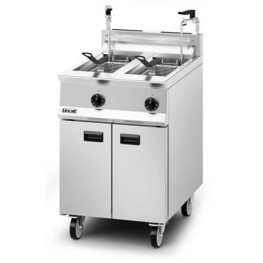 Lincat Opus 800 OG8111/OP2/N Twin Tank Natural Gas Fryer with Pump Filtration - 2 x 14 Litre Tanks