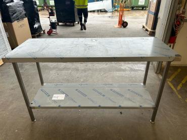 RET51116 - Cater-Fabs Stainless Steel Centre Table with 1 Undershelf