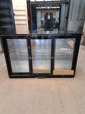 RET51215 - Cater-Cool CK1303LED Commercial Triple Sliding Door Bottle Cooler with LED Lighting. 900mm.