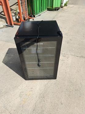 RET51483 - Cater-Cool CK5115 115ltr Single Door Black Eco Bottle Cooler