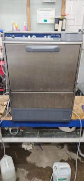RET51502 - Cater-Wash CK0500P Commercial 500mm Glasswasher - With Drain Pump & Detergent Pump