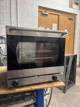 RET51530 - Cater-Cook CK0303 47 Litre Electric Convection Oven - 4 x 18