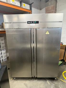 RET52287 - LEC GN1410BT 1300 Litre (1035 Useable Litres) Double Door Upright Stainless Steel Freezer