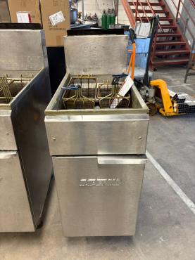 RET52291 - Imperial CIFS-40/N 22 Ltr Natural Gas Freestanding Single Tank Fryer (2 x Baskets)