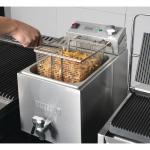 Buffalo FC374 Single Tank Single Basket 8ltr Countertop Fryer with Timer