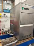 RET51494 - Cater-Ice CK2020 Automatic Commercial Bullet Ice Machine - 20kg/24hr - 5kg Bin- FRESH WATER EVERY TIME.